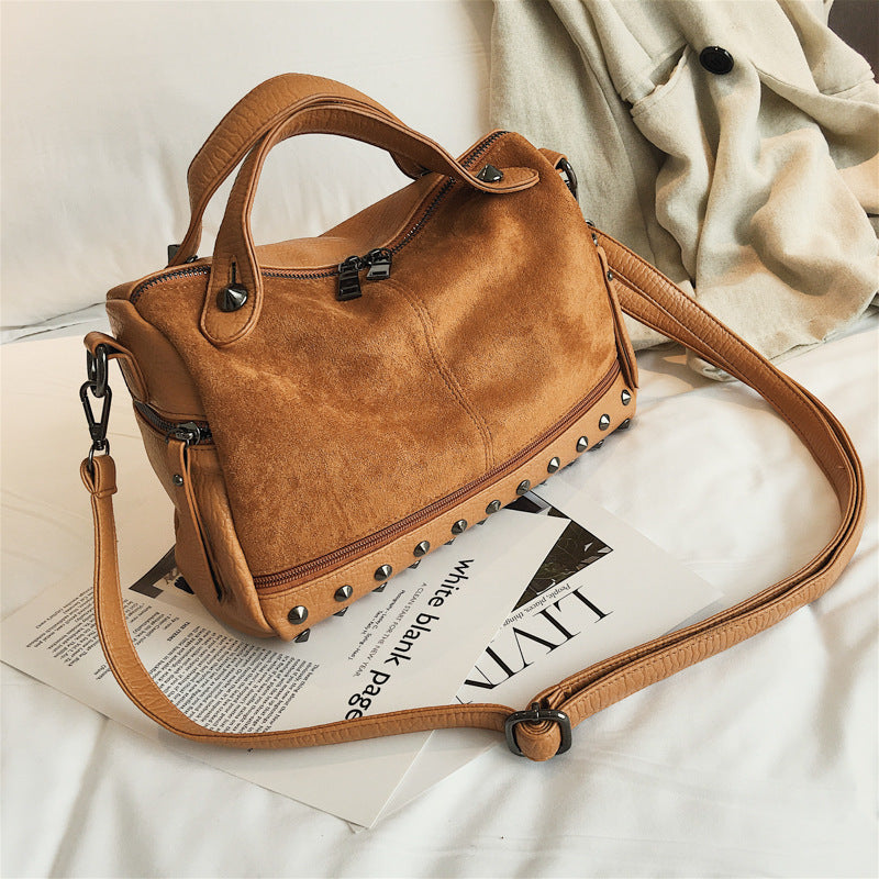 Shoulder Bags